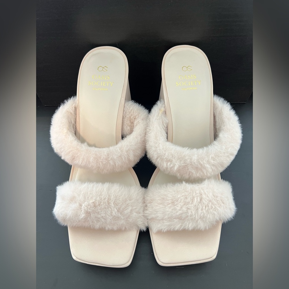 Absolutely Gorgeous Heels ❄️❄️❄️❄️❄️